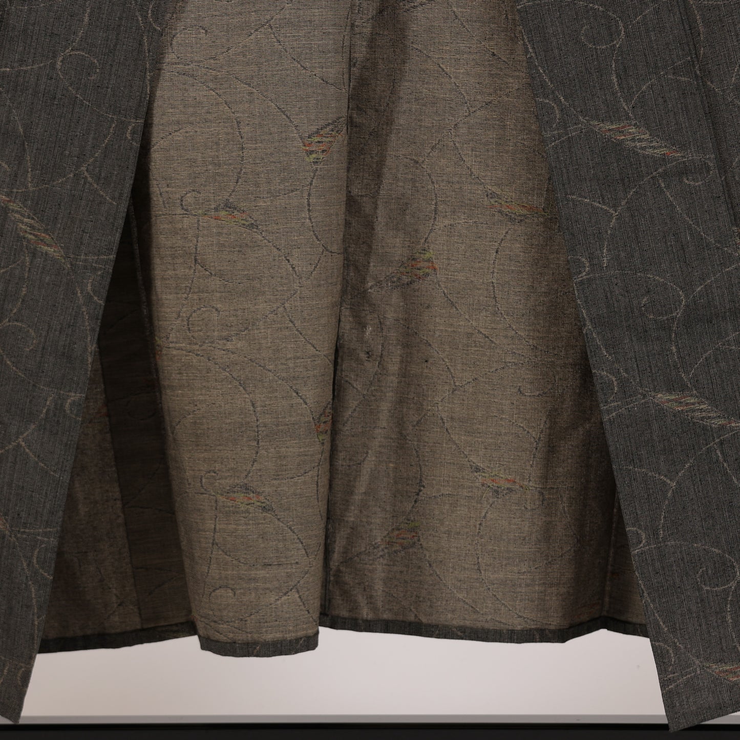 Vintage Japanese kimono (Komon) wool / 105