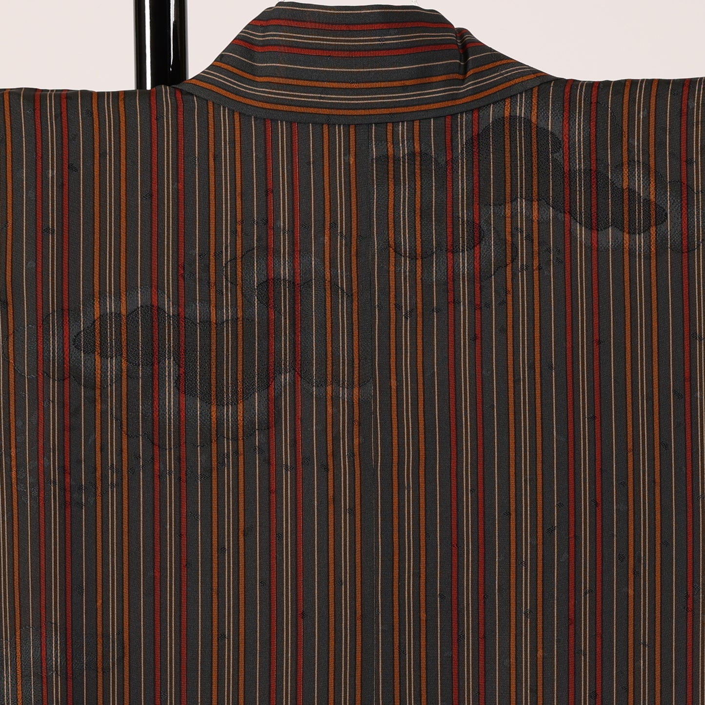 Japanese kimono coat M-size 100%silk / 117