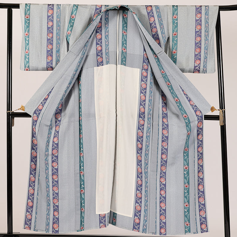 Japanese kimono (Komon) M-size 100% silk / 7