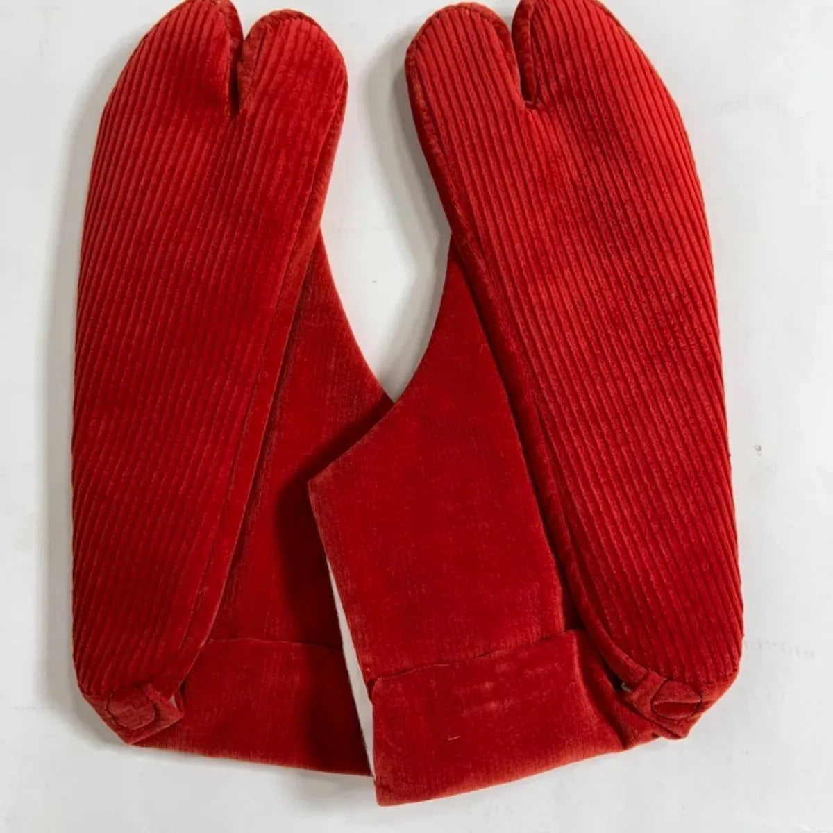 tabi socks red /t002