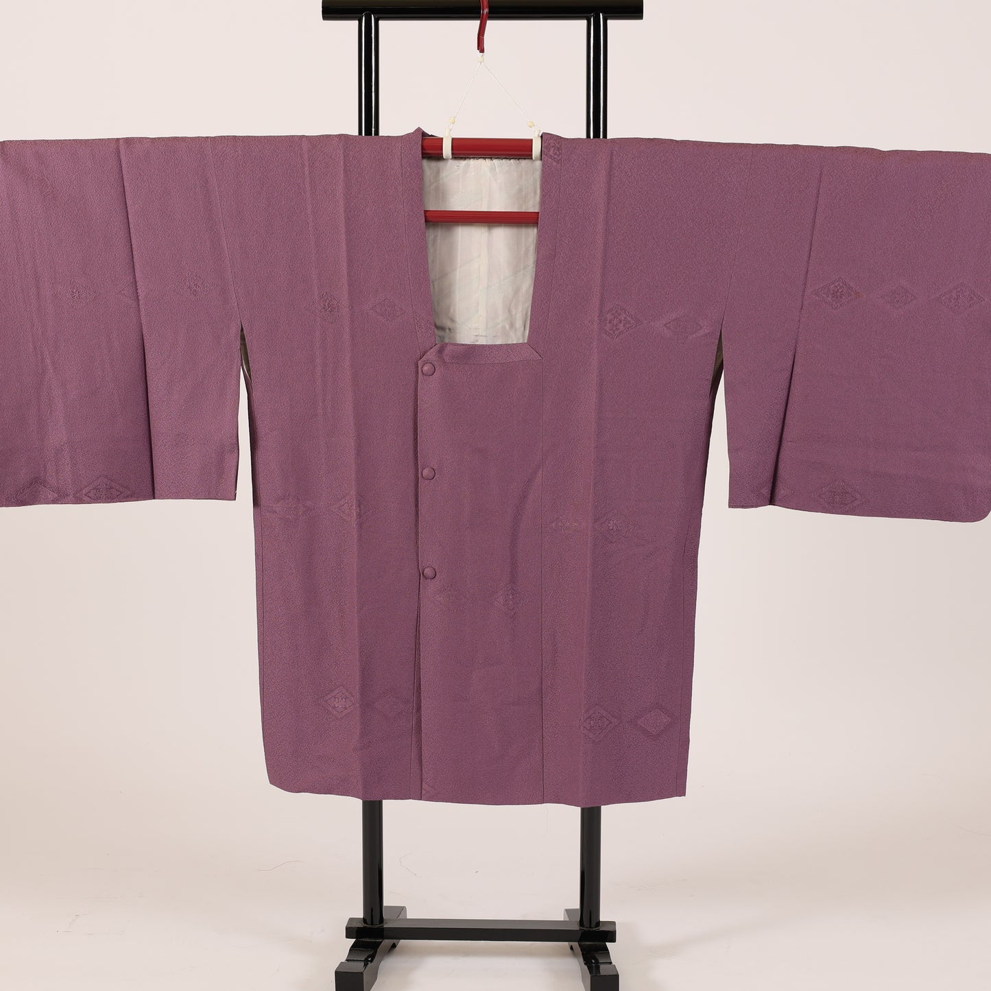 Japanese kimono coat M-size 100%silk / 118