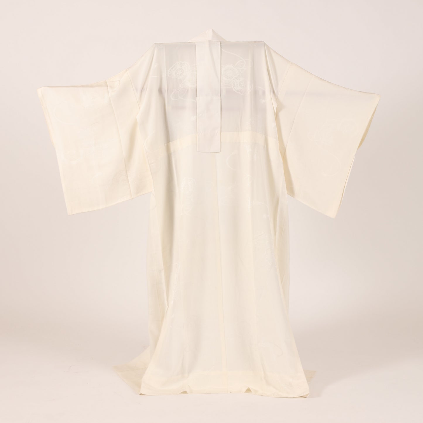 Wear under the kimono undershirt(Nagazyuban) M-size 100% silk / 130