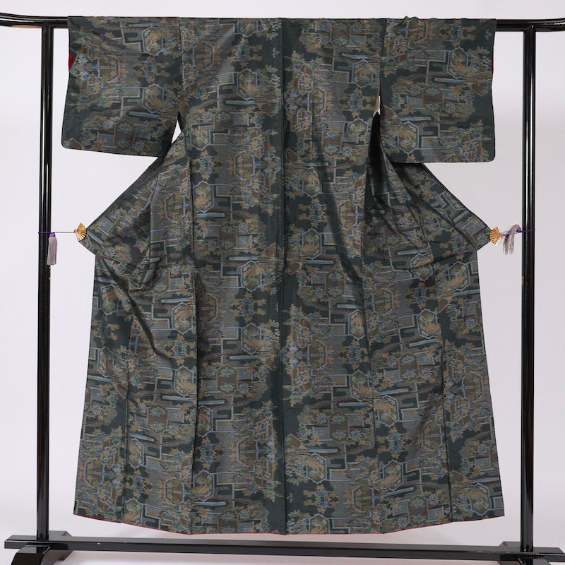 Japanese kimono  (Tsumugi) M-size 100% silk  / B73