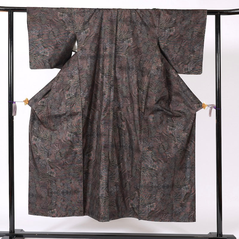 Japanese kimono  (Tsumugi) M-size 100% silk  / B79