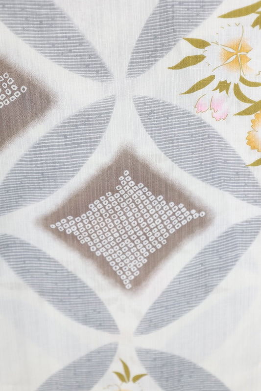 New yukata (summer kimono), white and gray, Shippo (seven treasures) pattern, floral design, Hikida (tie-dye) pattern, b18