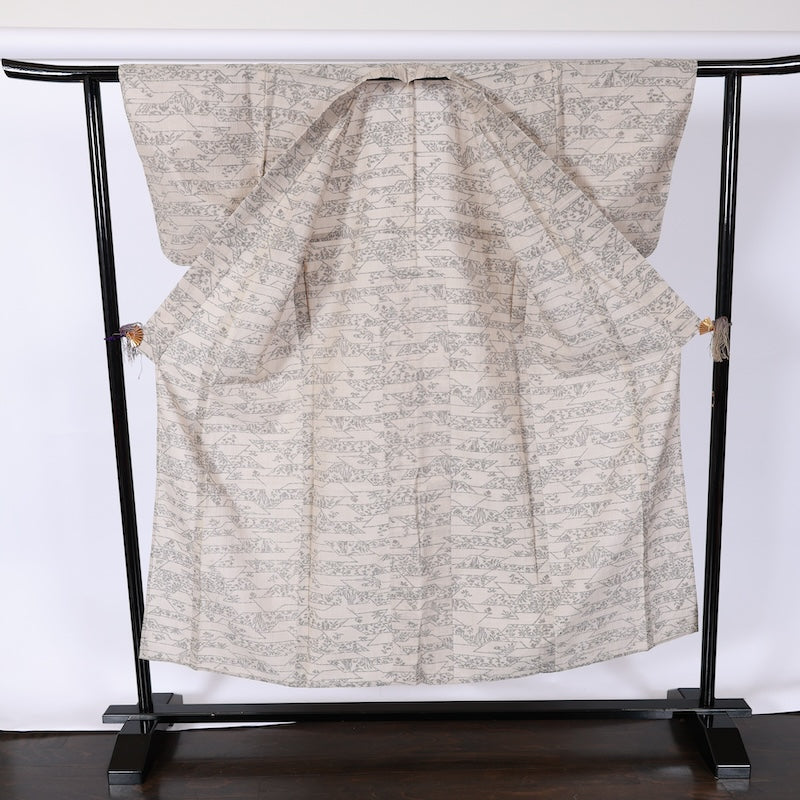Japanese kimono used <Komon> M-size  silk 100% /B763
