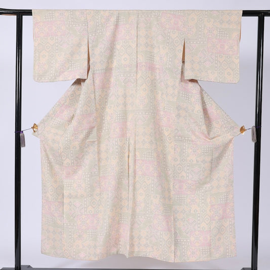 Japanese kimono  (Tsumugi) L-size 100% silk  / B87