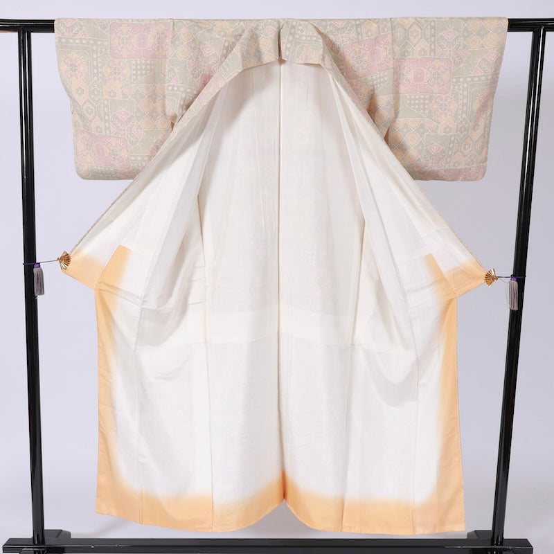 Japanese kimono  (Tsumugi) L-size 100% silk  / B87