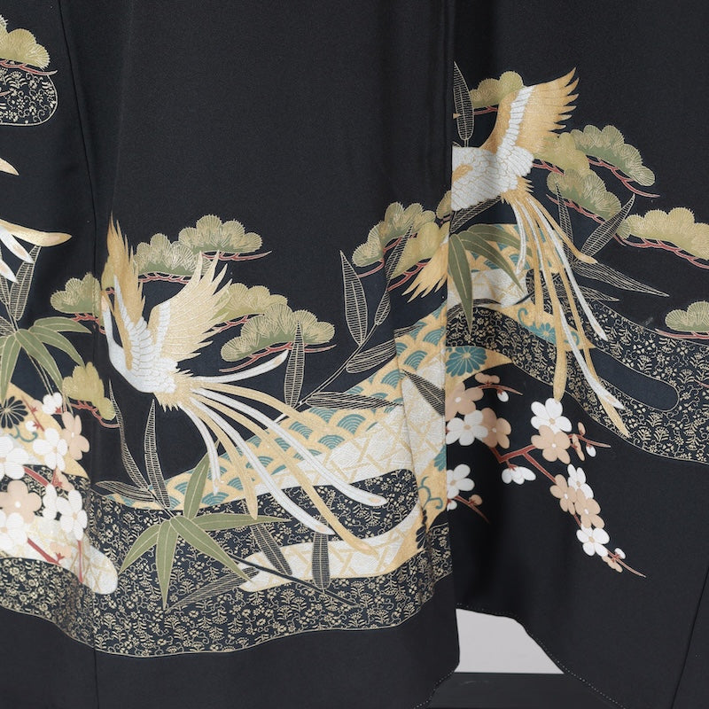 Japanese kimono  (Kurotomesode) M-size 100% silk  / B109