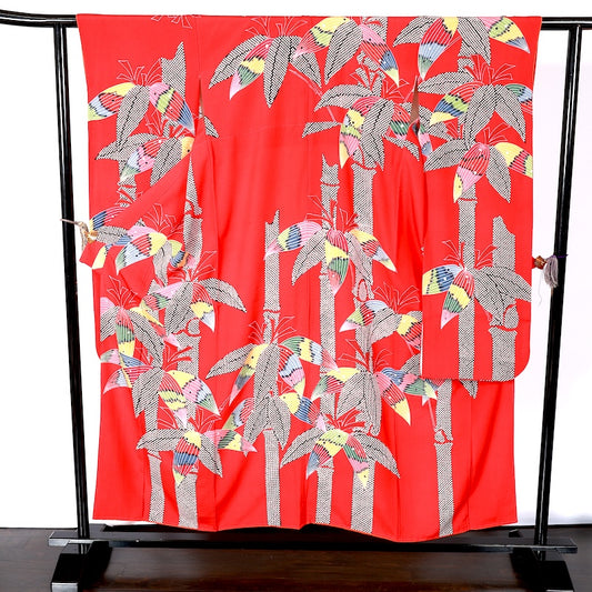 Long-sleeved kimono Used Size M (Furisode)100%Silk/K92