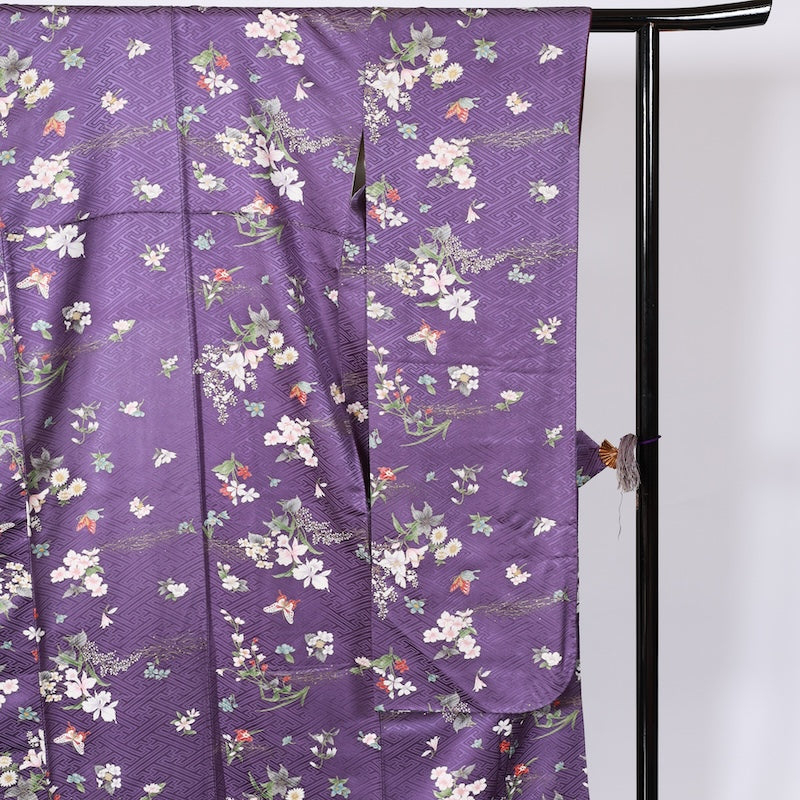 Long-sleeved kimono Used Size M (Furisode)100%Silk/K101