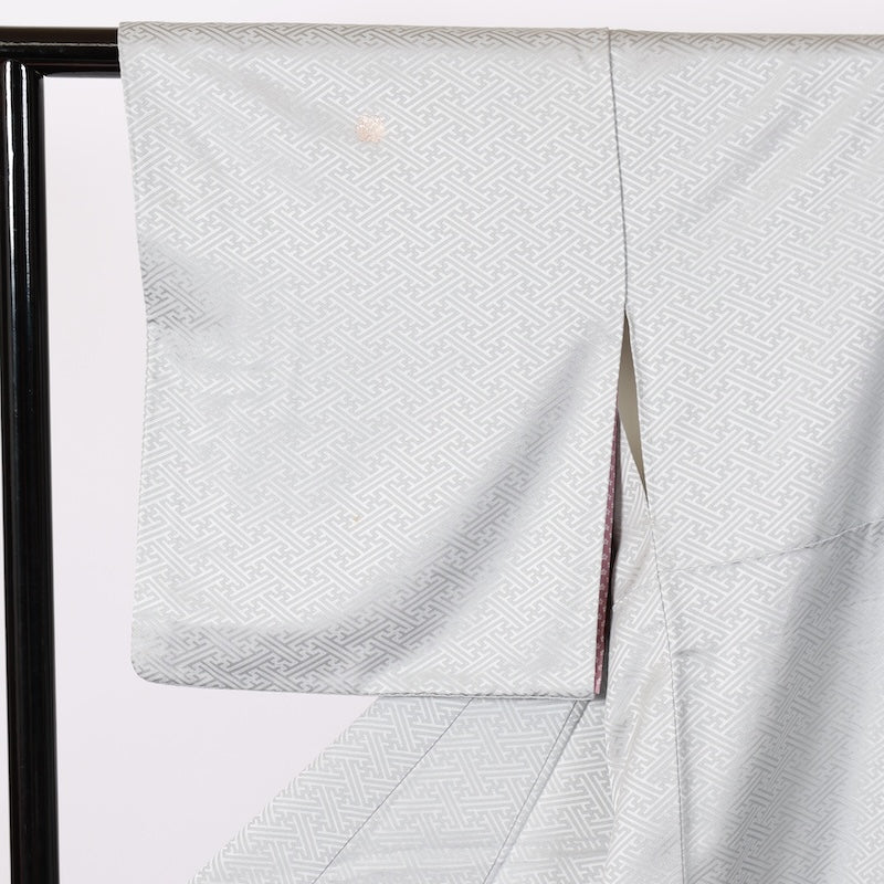 Japanese kimono used <Iromuzi> L-size  silk 100% /B799