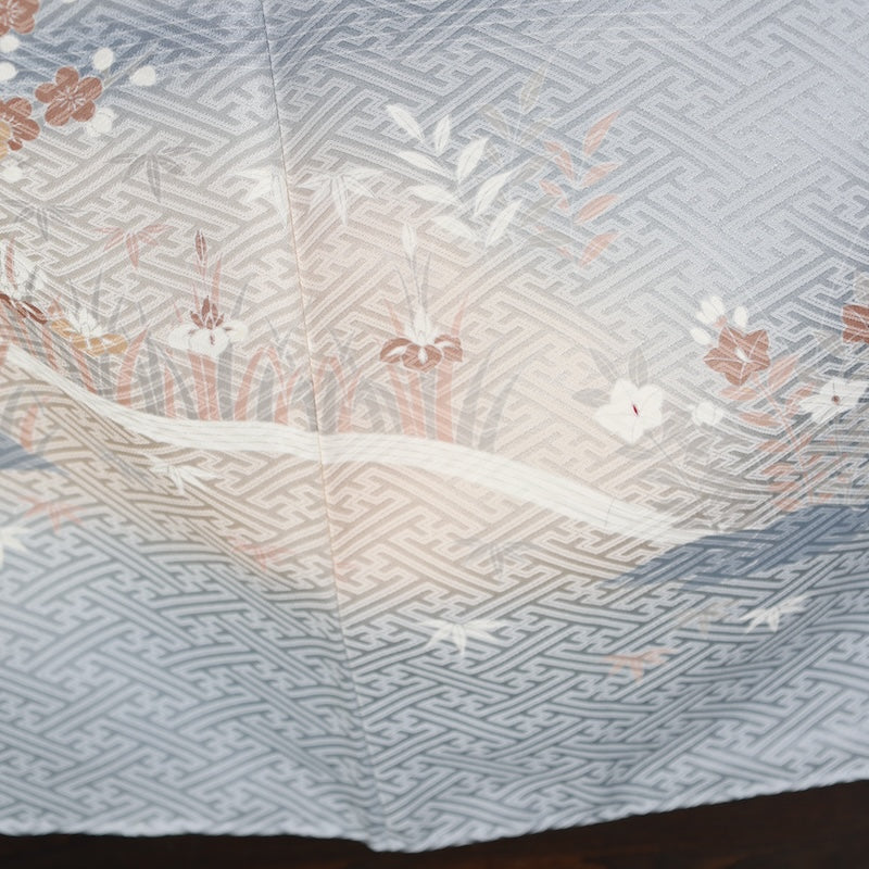 Japanese kimono used <Iromuzi> L-size  silk 100% /B799