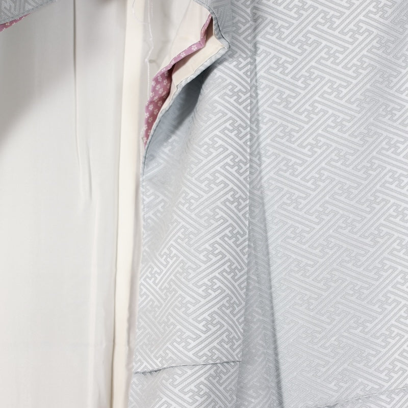 Japanese kimono used <Iromuzi> L-size  silk 100% /B799