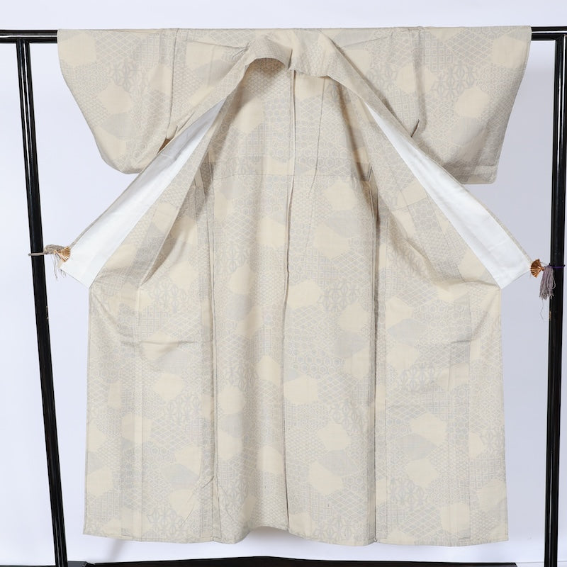 Japanease kimono　used(tsumugi)size-S silk 100%/K153