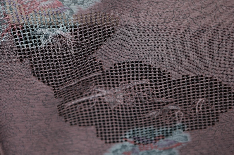 Tsukesage used kimono, wisteria purple, shades of gray, ro (gauze), with Tang flower and phoenix motifs, Shantou embroidery, R33