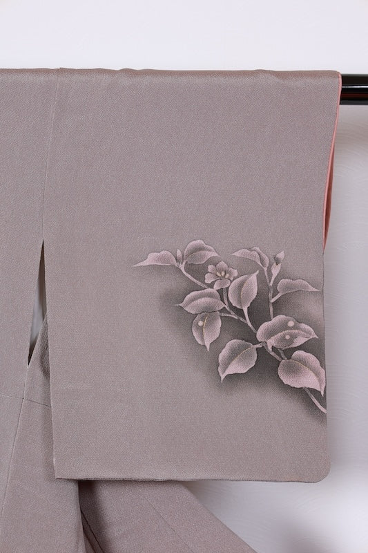 Tsukesage (used kimono), gray,  (a type of woven fabric), gold, oni-shibo crepe, floral pattern, hand-painted, R47