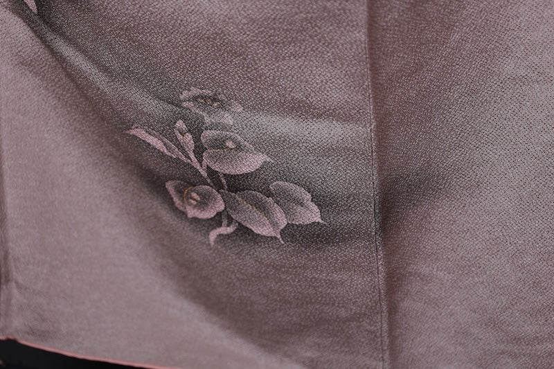 Tsukesage (used kimono), gray,  (a type of woven fabric), gold, oni-shibo crepe, floral pattern, hand-painted, R47