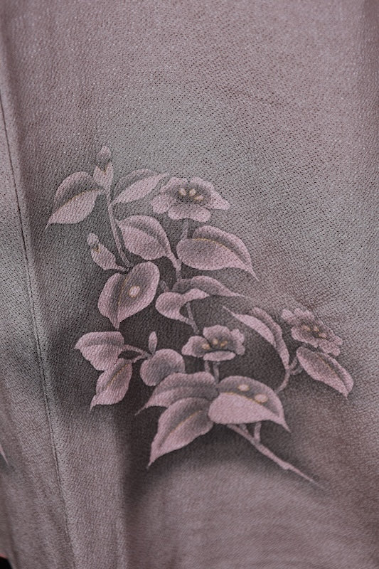 Tsukesage (used kimono), gray,  (a type of woven fabric), gold, oni-shibo crepe, floral pattern, hand-painted, R47