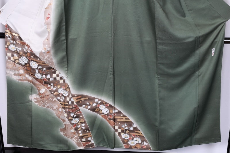 Japan used kimono, green, gray, brown, white, gold, ink, Tsujigahana pattern, hand-painted, by an artist, T80