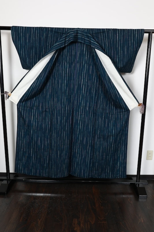 Yonezawa Tsumugi used kimonosilk, floss silk, shades of indigo and gray, plant-dyed, handwoven, R78