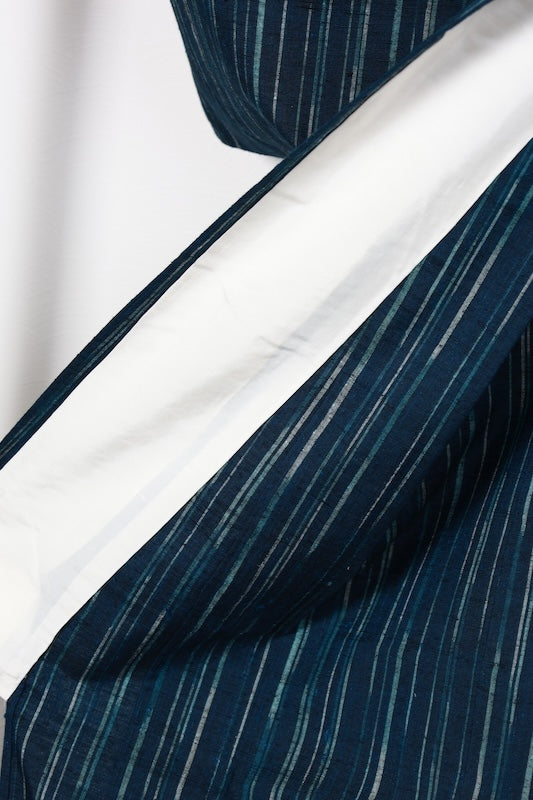 Yonezawa Tsumugi used kimonosilk, floss silk, shades of indigo and gray, plant-dyed, handwoven, R78