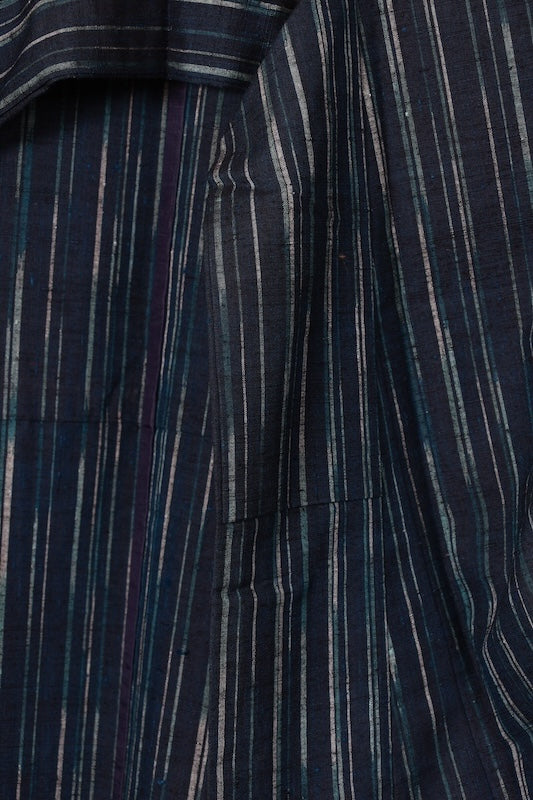 Yonezawa Tsumugi used kimonosilk, floss silk, shades of indigo and gray, plant-dyed, handwoven, R78