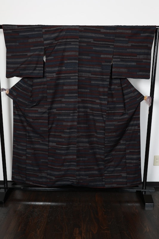 Yuki Tsumugi (used kimono) silk fabric, shades of indigo, white, red, 80-kikko pattern, R74
