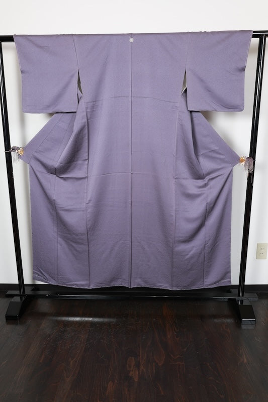 Japan kimono, brand new, unused, lavender color, single crest of wisteria and mandarin orange, R77