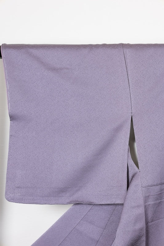Japan kimono, brand new, unused, lavender color, single crest of wisteria and mandarin orange, R77