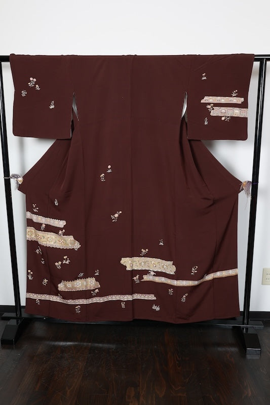 Japan used kimono, brown, gold, green, blue, gray, floral pattern, hand-painted floral design, R76