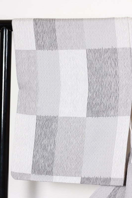 Komon (used kimono fabric) by Yasuhiro Chiji, shades of gray, wavy stripes, modified checkered pattern, continuous weave, R83
