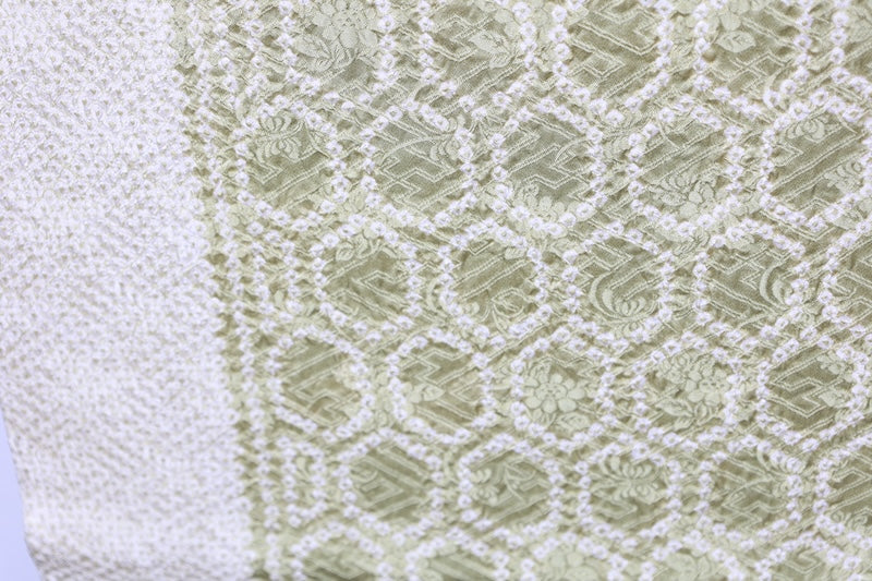 Nagoya obi (used sash), Arimatsu, Hikida Shibori (tie-dyeing), light green, white, geometric pattern, continuous Sayagata floral pattern, R106
