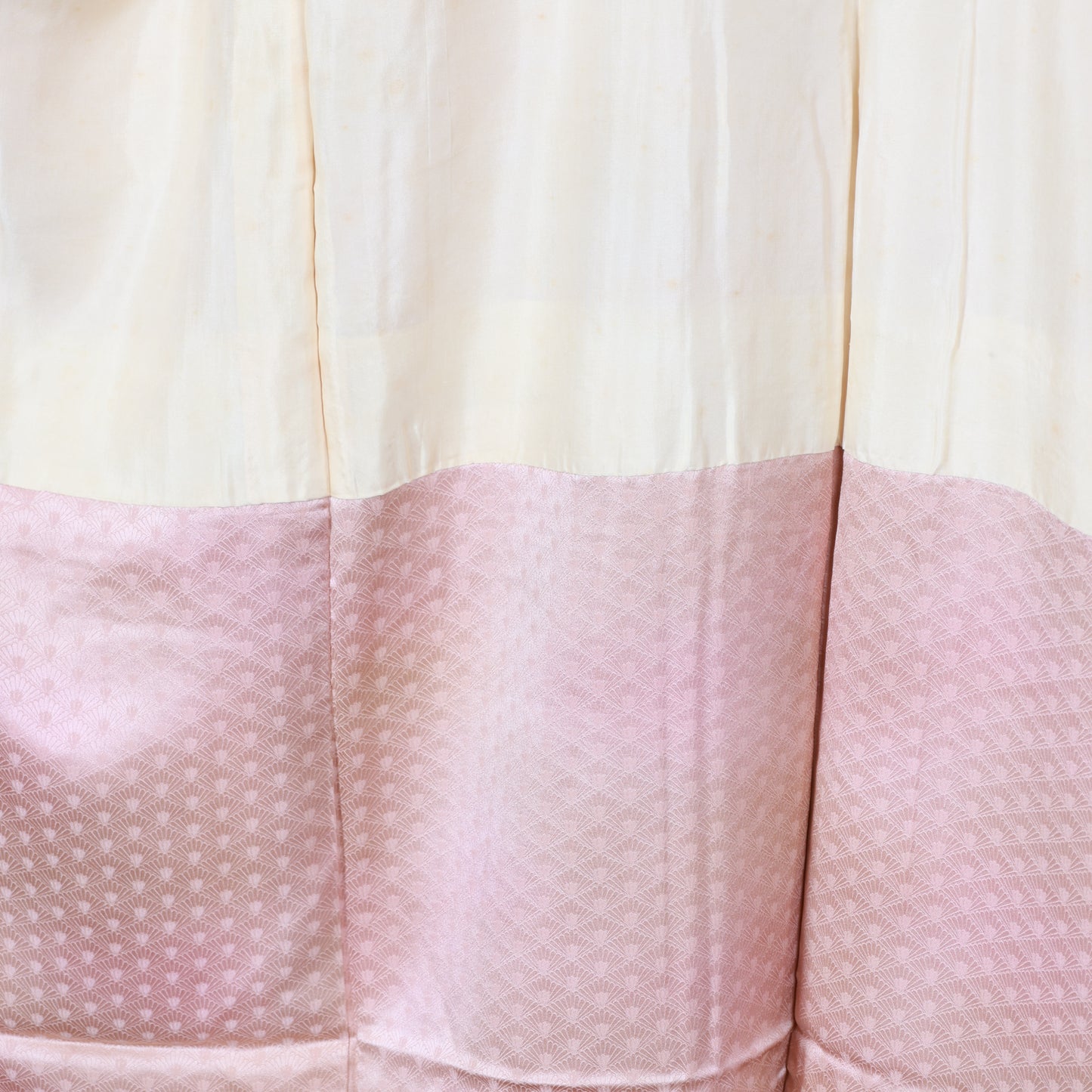 Japanese kimono used <Iromuzi> Msize  silk 100% /T