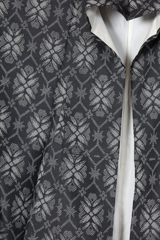Tsumugi silk(Japan used kimono ) fabric, black and gray, geometric pattern,  R139