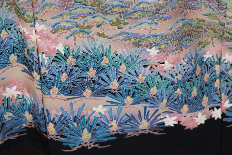 Japanese kimono used <Kurotomesode> M-size  silk 100% /TT33