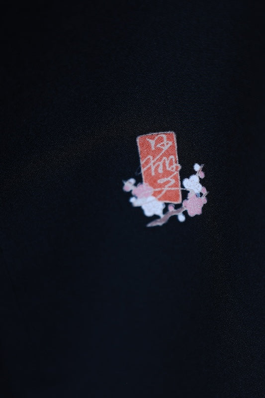 Japanese kimono used <Kurotomesode> M-size  silk 100% /TT33
