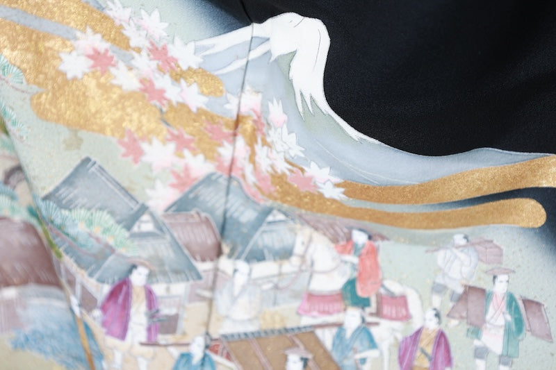 Black formal used kimono (Kurotomesode) - Black, Green, Purple, Indigo, Brown, White, Blue - Five crests of mandarin oranges - Hand-painted - Daimyo procession - R161