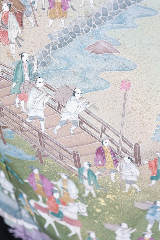 Black formal used kimono (Kurotomesode) - Black, Green, Purple, Indigo, Brown, White, Blue - Five crests of mandarin oranges - Hand-painted - Daimyo procession - R161