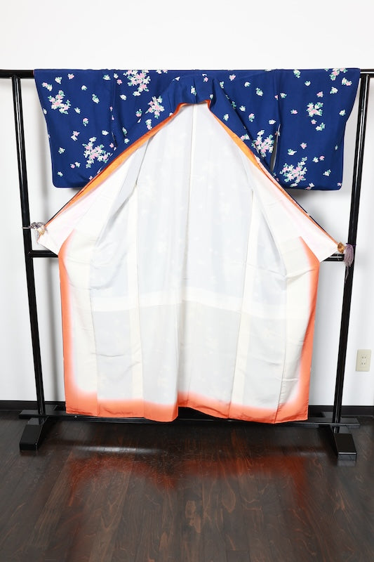 Tsumugi silk fabric(Japan used kimono), navy blue, green, white, pink, floral pattern, hand-dyed, R153