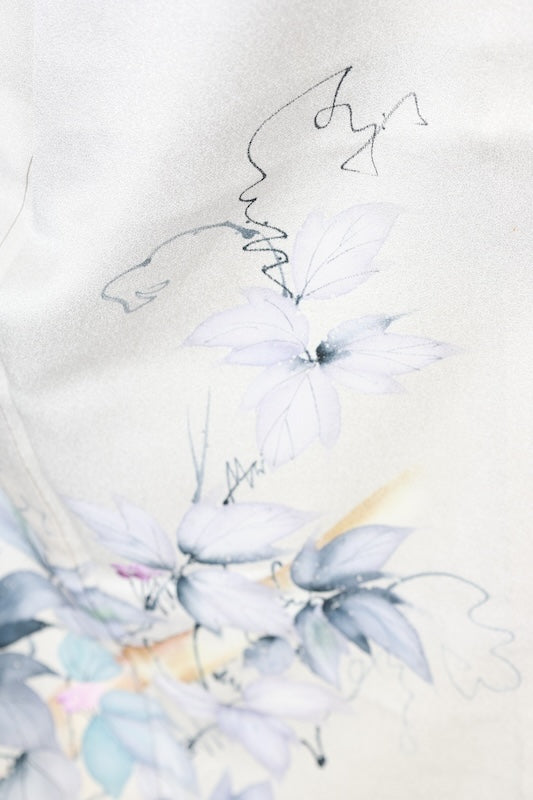 Japan used kimono, white, wisteria purple, gray, ink, purple, floral pattern, hand-painted, by a renowned artist, R171
