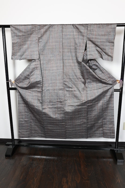 Tokamachi Tsumugi (Japan used kimono) silk fabric, gray, indigo, brown, checkered pattern, R200