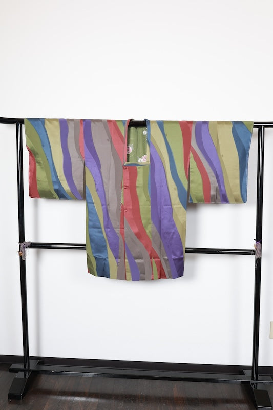 Michiyuki coat, brand new, unused. Available in green, gray, purple, blue, and brown. Features a wavy stripe pattern. (R201)