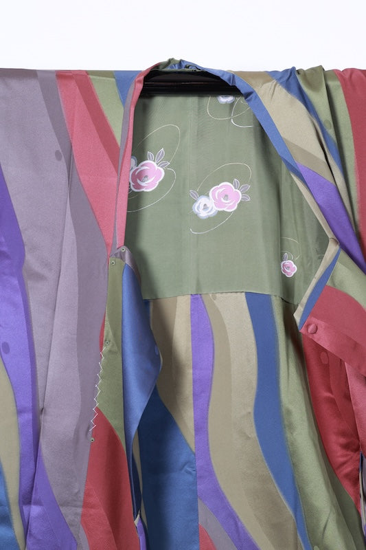 Michiyuki coat, brand new, unused. Available in green, gray, purple, blue, and brown. Features a wavy stripe pattern. (R201)