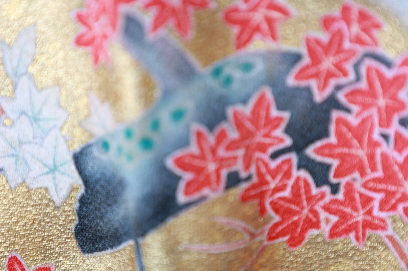 Michiyuki used coat, green, gold, coral red, gray, gold leaf, R193