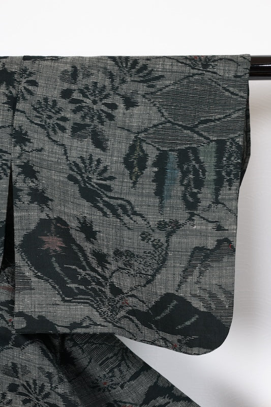 Tokamachi Tsumugi(Japan used kimono silk fabric), gray/ink black,  handwoven, R194