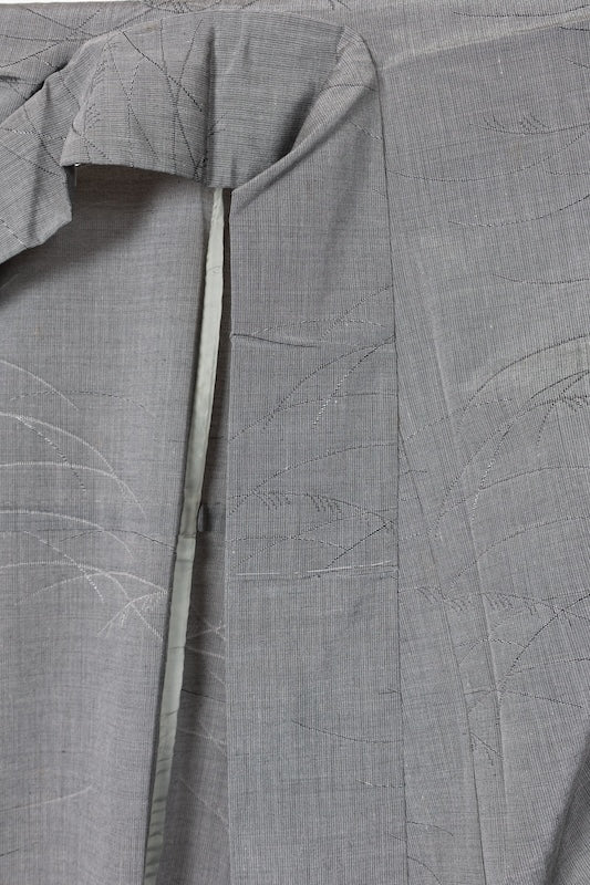 Tsumugi(Japan used kimono silk fabric), shades of gray, pampas grass pattern, R180