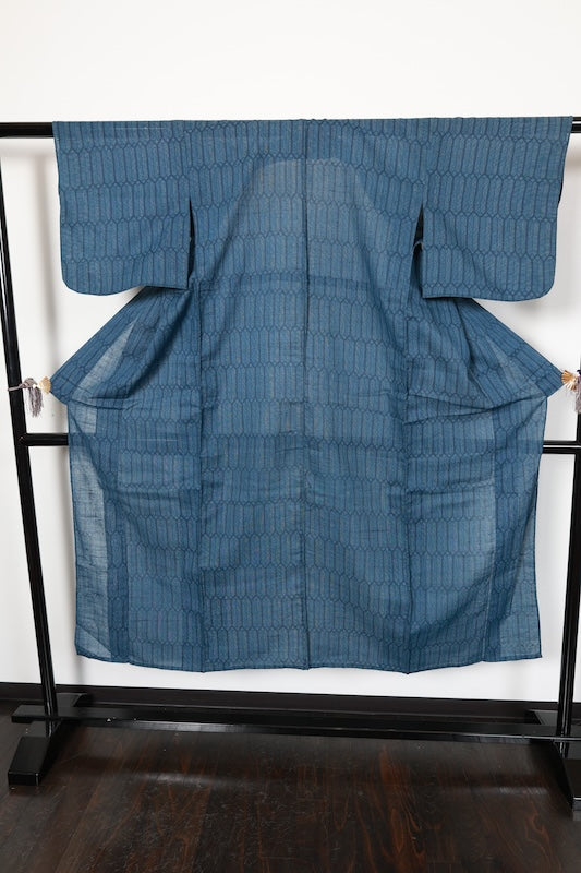 Summer used kimono, indigo blue, geometric pattern, R191