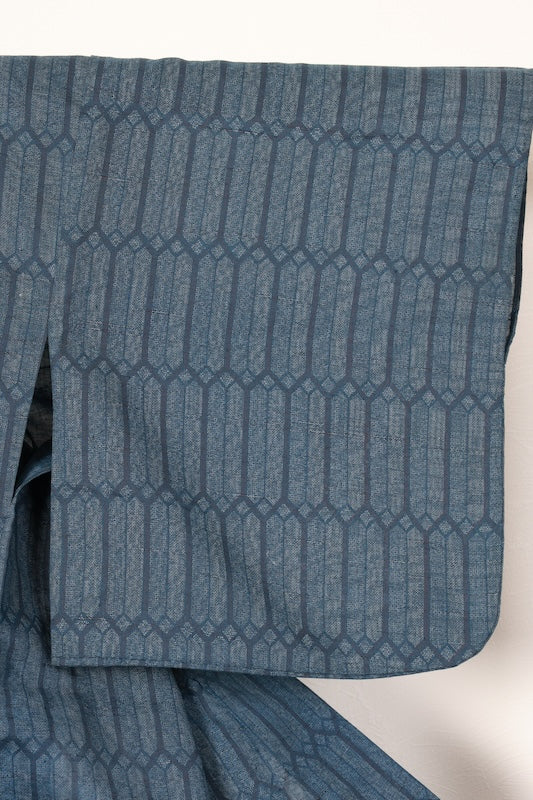 Summer used kimono, indigo blue, geometric pattern, R191