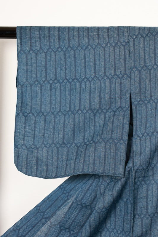 Summer used kimono, indigo blue, geometric pattern, R191